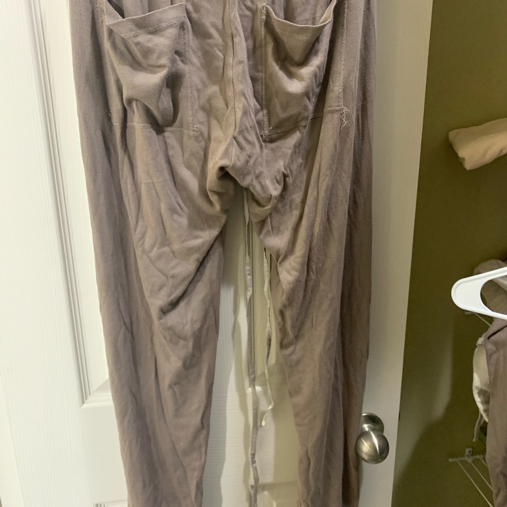 Pj Harlow Pants With Draw String - image 2